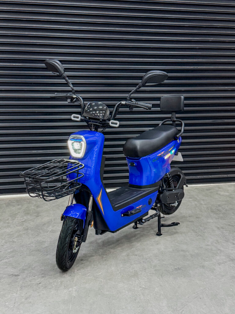 242D4F23-B891-4DF4-9C72-1AB615339562